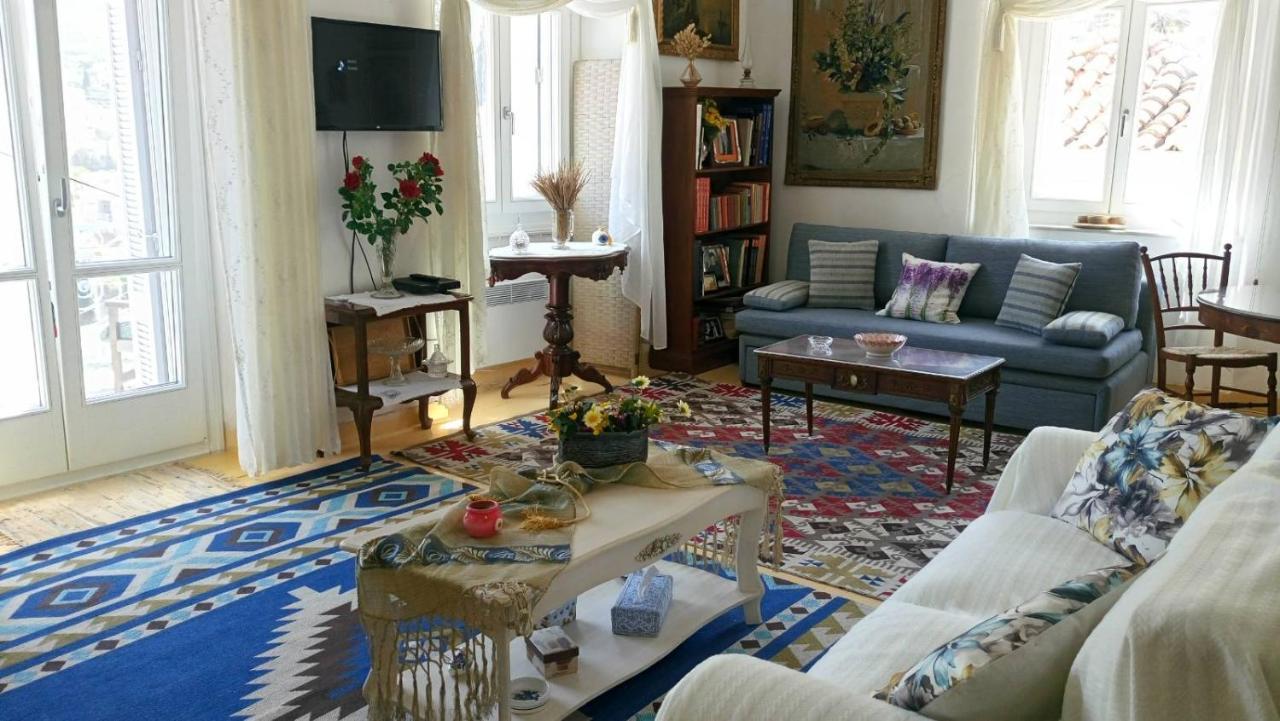 Appartement Mansion Alexandri à Hydra  Extérieur photo