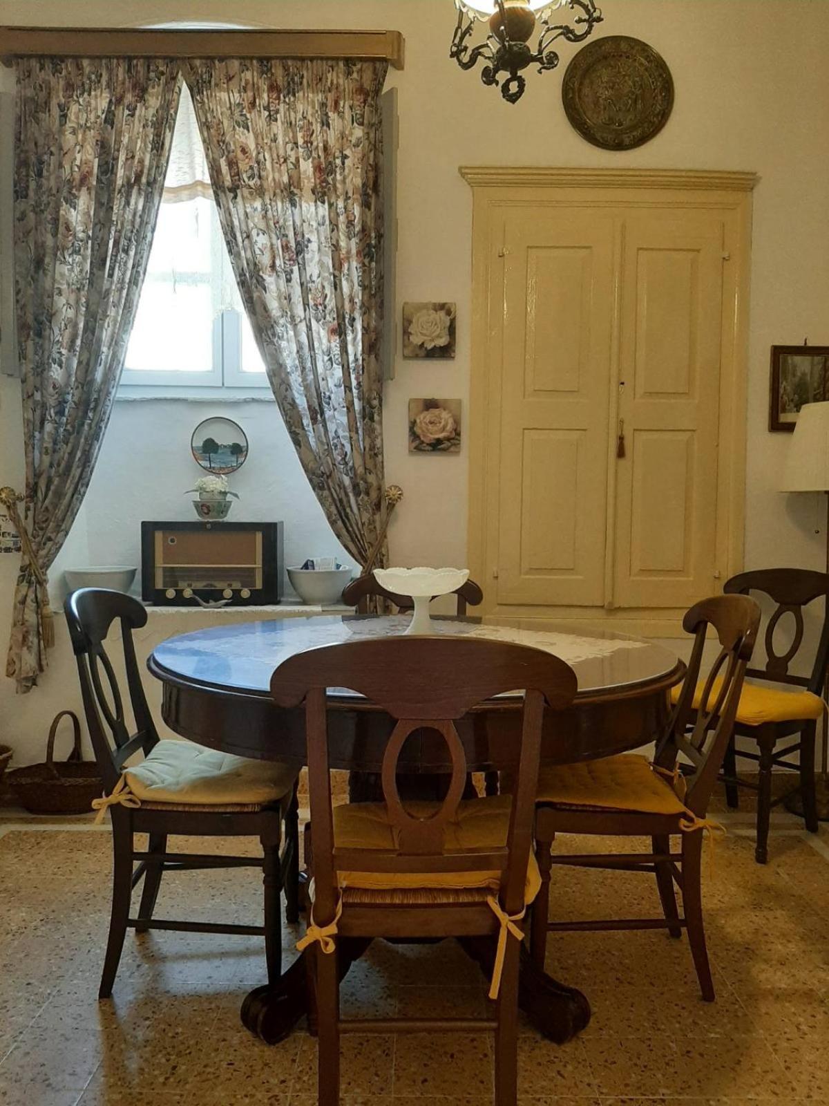 Appartement Mansion Alexandri à Hydra  Extérieur photo